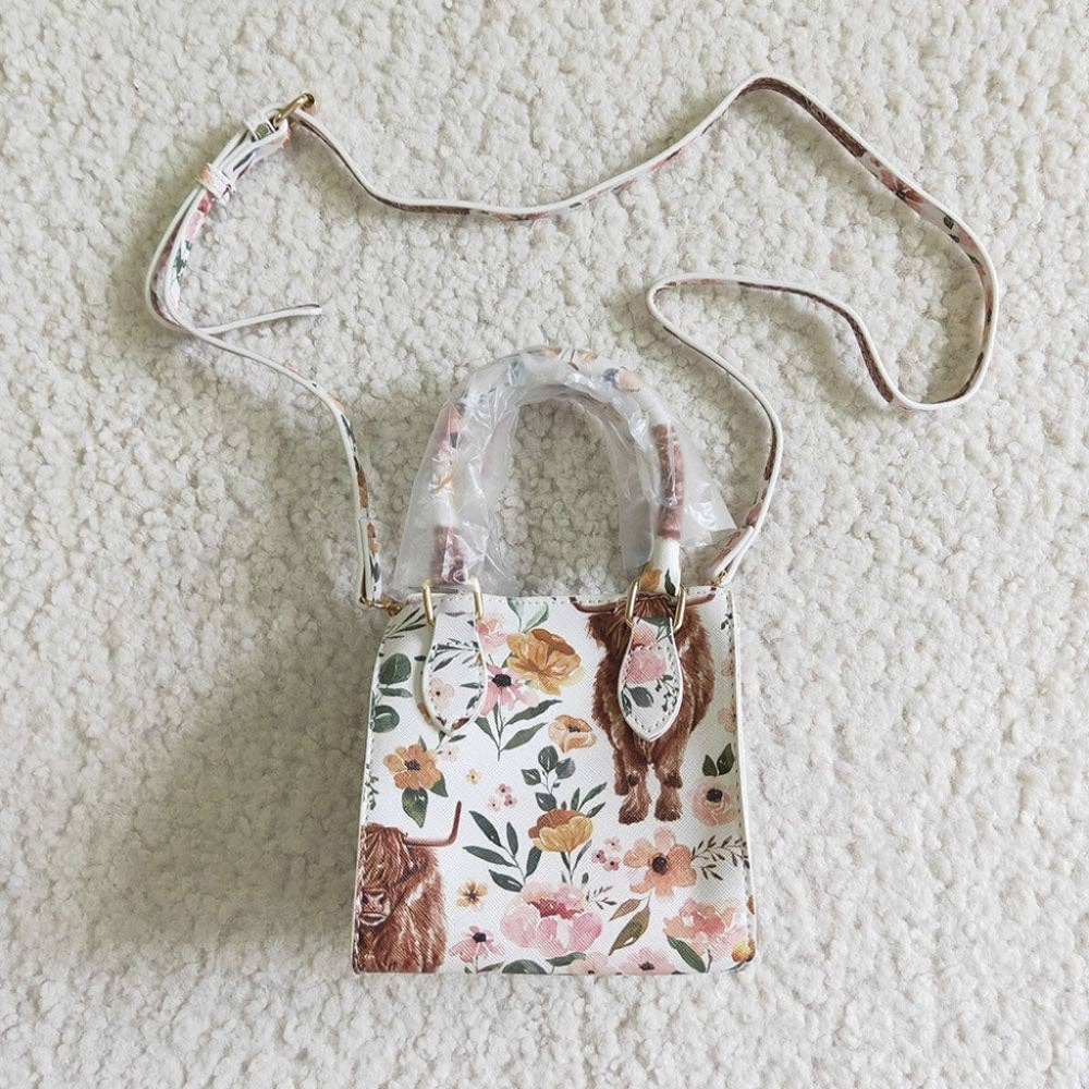 NWT Pink And White Highlander Cow girls' western crossbody purse - Picture 5 of 5